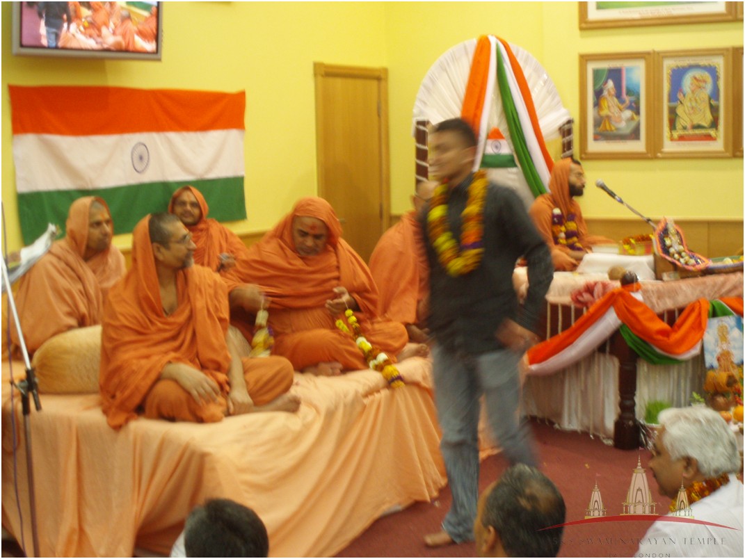 P8163908 - ©1987-2017 SKS Swaminarayan Temple East London