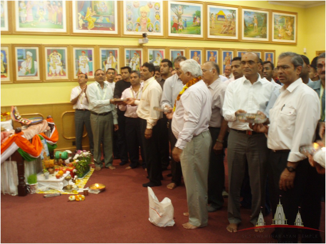 P8163927 - ©1987-2017 SKS Swaminarayan Temple East London