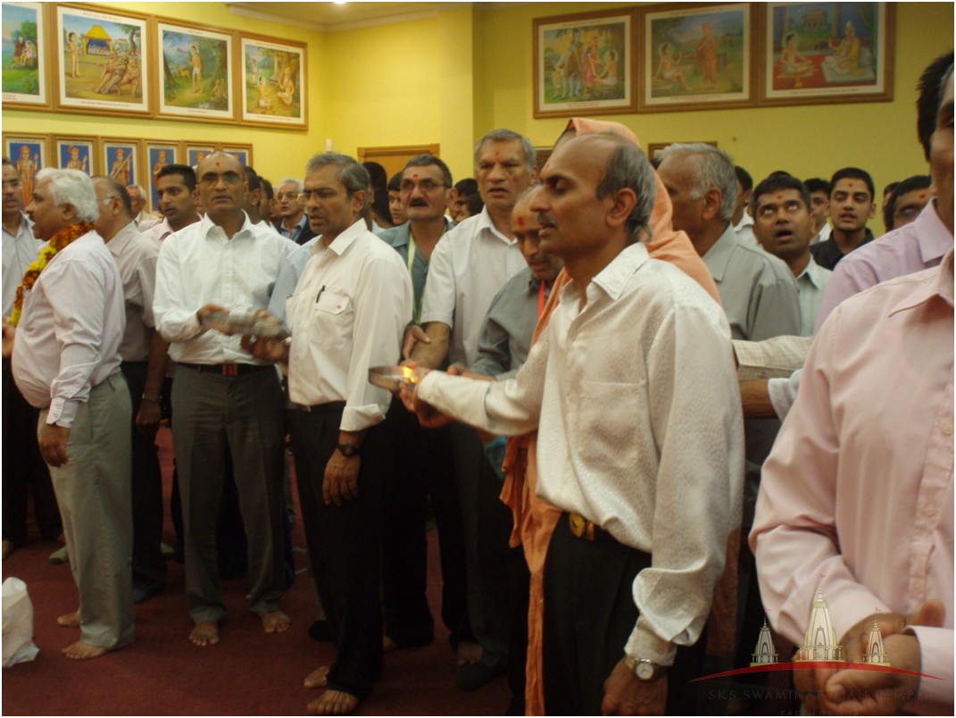P8163928 - ©1987-2017 SKS Swaminarayan Temple East London