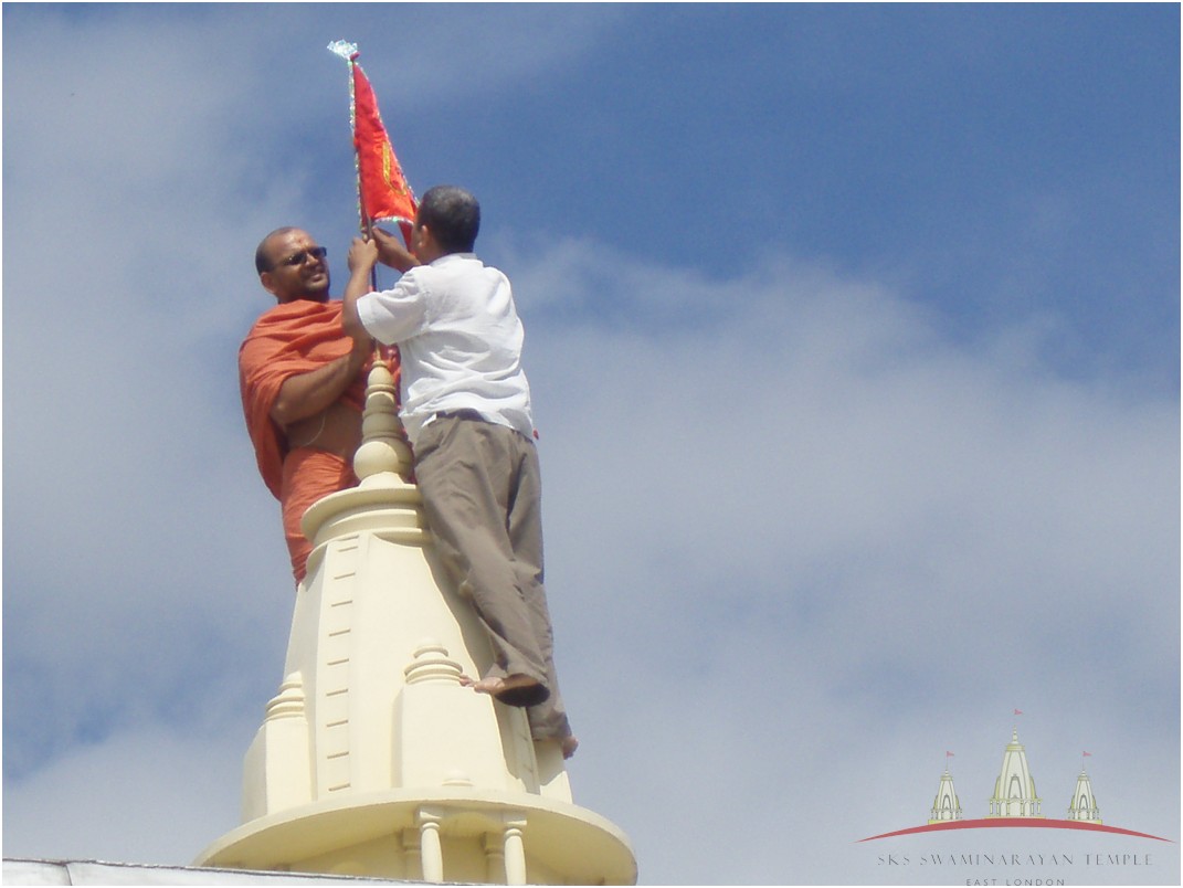 P8163980 - ©1987-2017 SKS Swaminarayan Temple East London