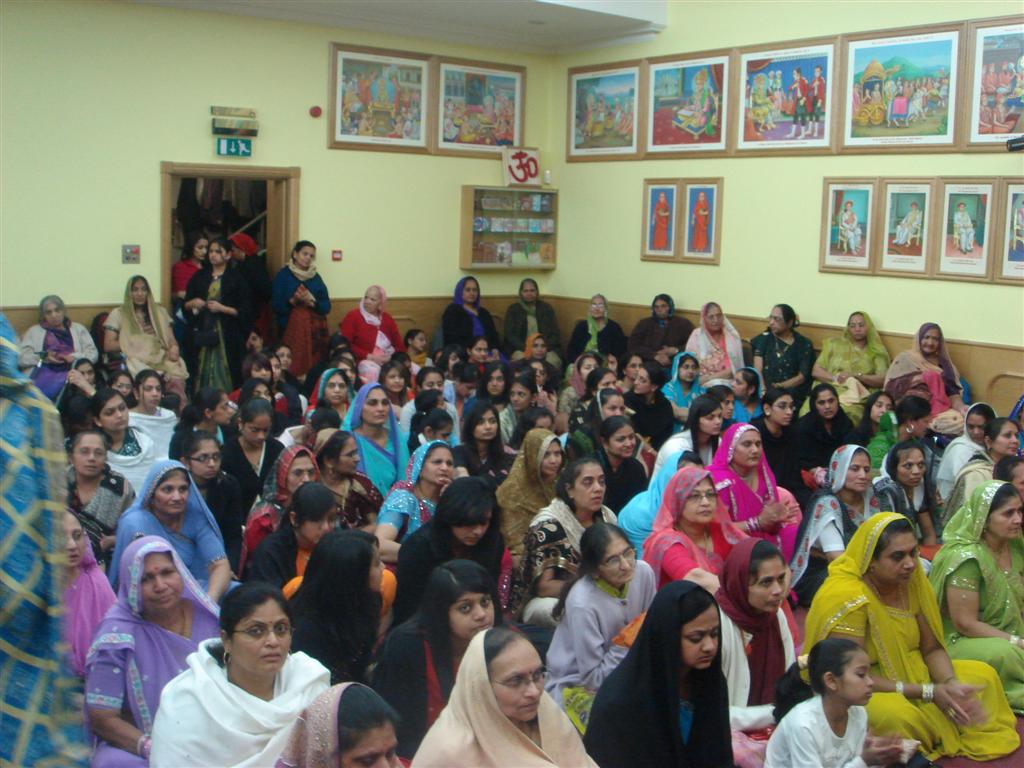 DSC02632  Large  - ©1987-2017 SKS Swaminarayan Temple East London