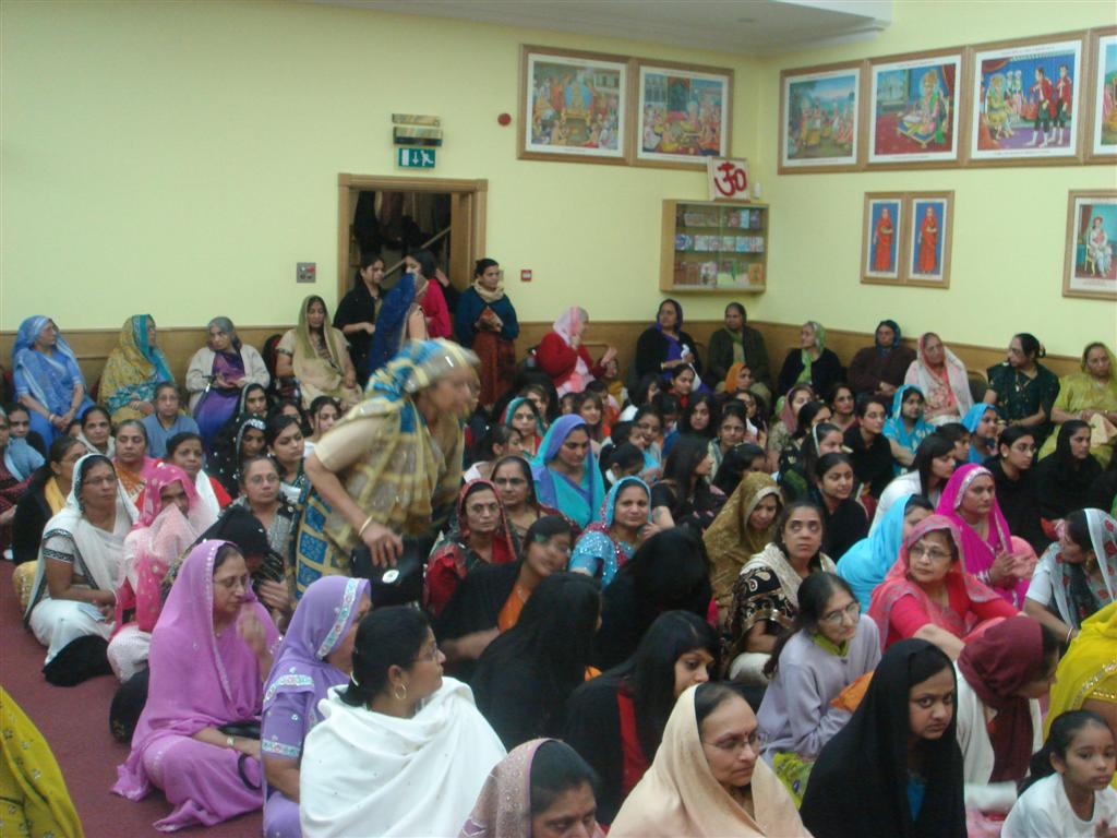 DSC02633  Large  - ©1987-2017 SKS Swaminarayan Temple East London