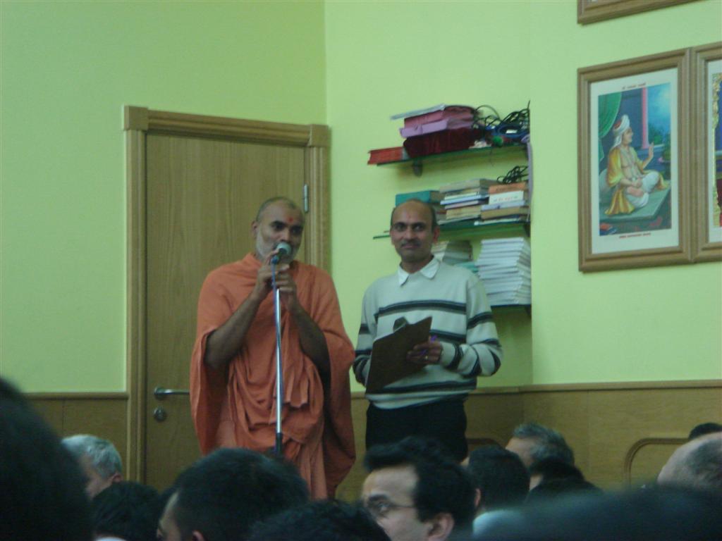 DSC02639  Large  - ©1987-2017 SKS Swaminarayan Temple East London