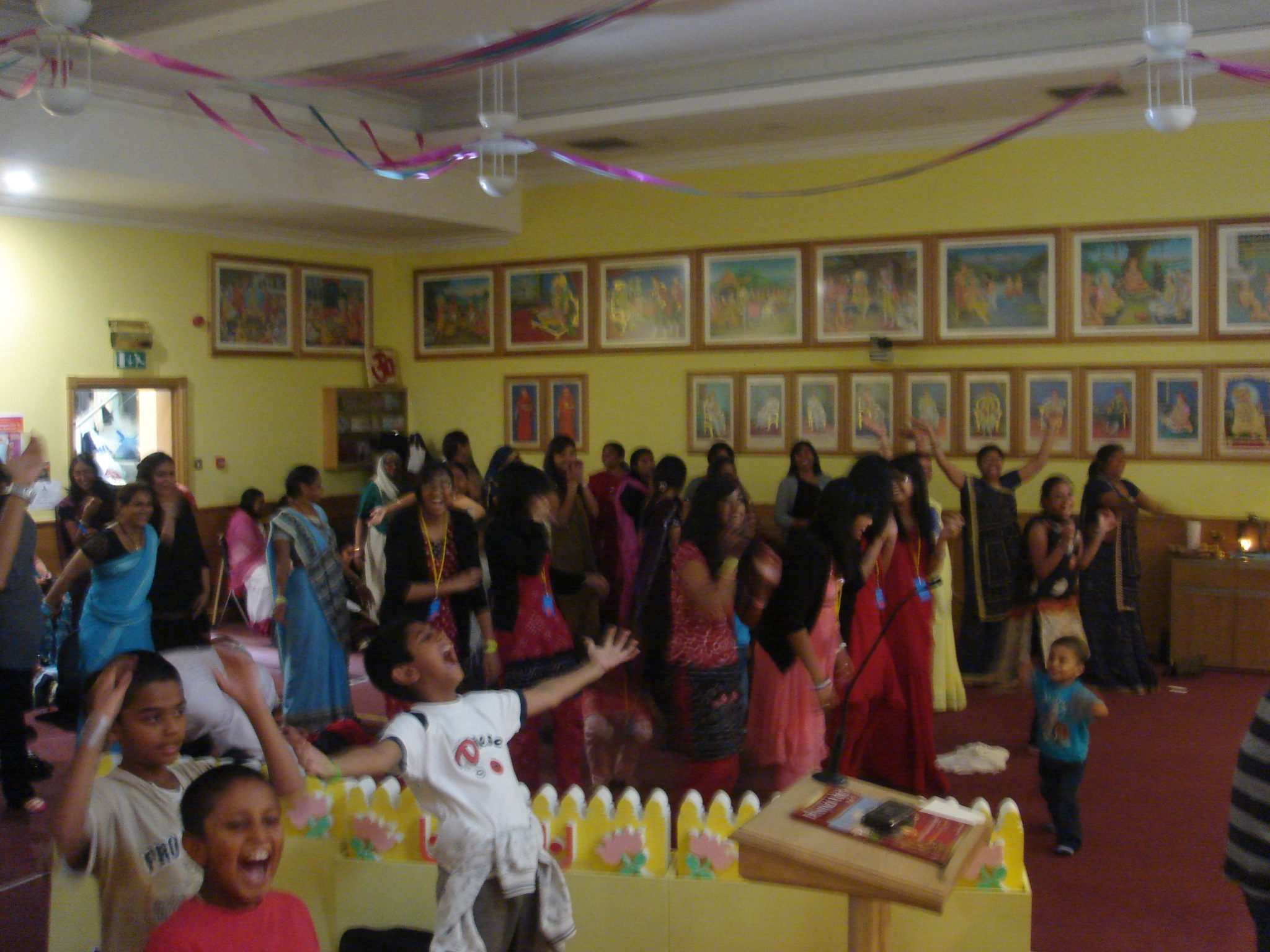 DSC04648 - ©1987-2017 SKS Swaminarayan Temple East London