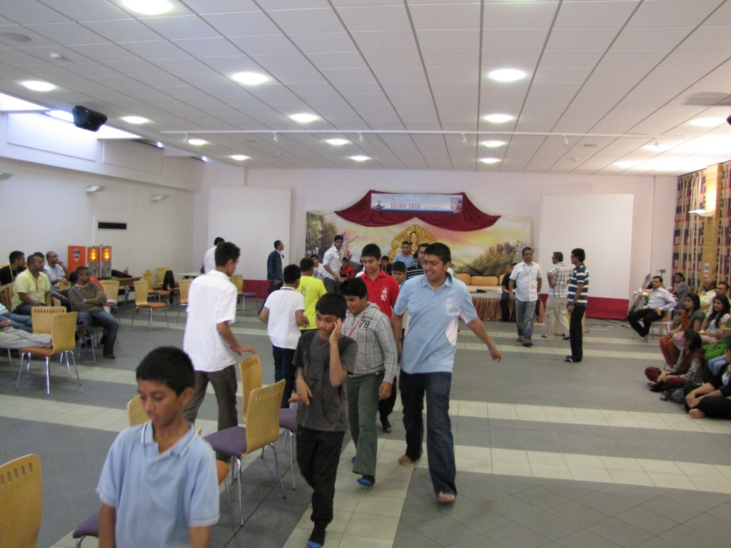 153 - ©1987-2017 SKS Swaminarayan Temple East London