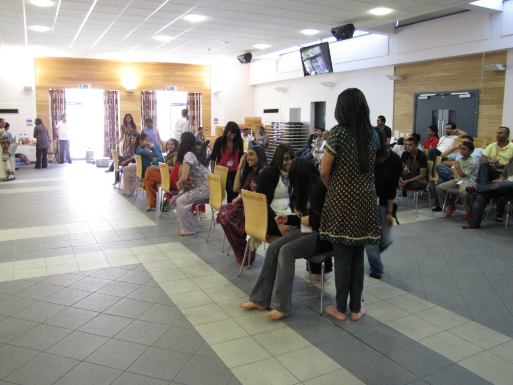 154 - ©1987-2017 SKS Swaminarayan Temple East London