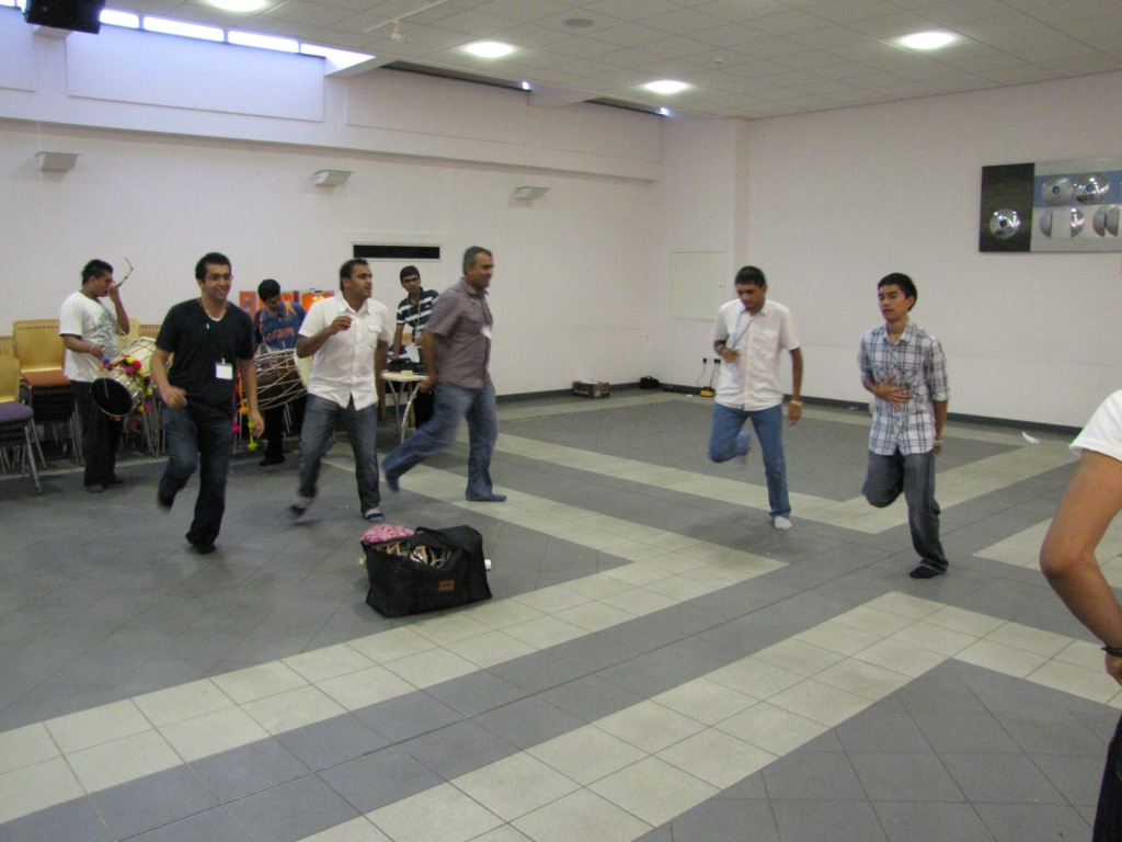 161 - ©1987-2017 SKS Swaminarayan Temple East London