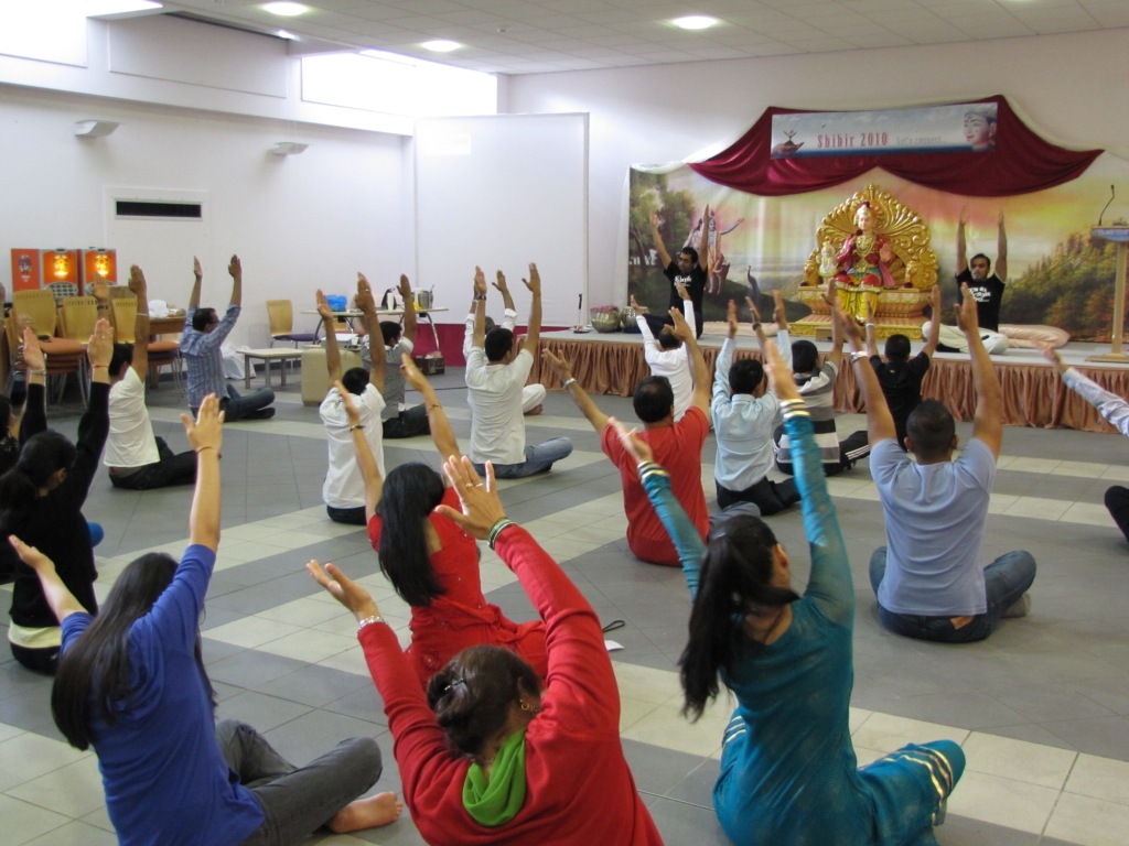 50 - ©1987-2017 SKS Swaminarayan Temple East London