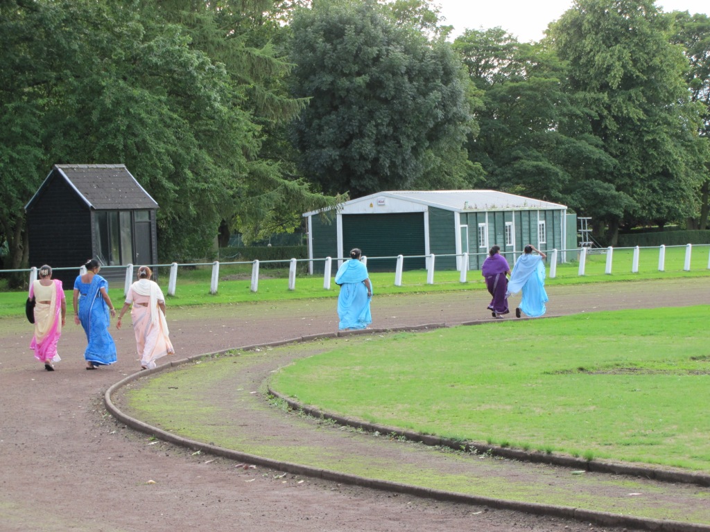 91 - ©1987-2017 SKS Swaminarayan Temple East London