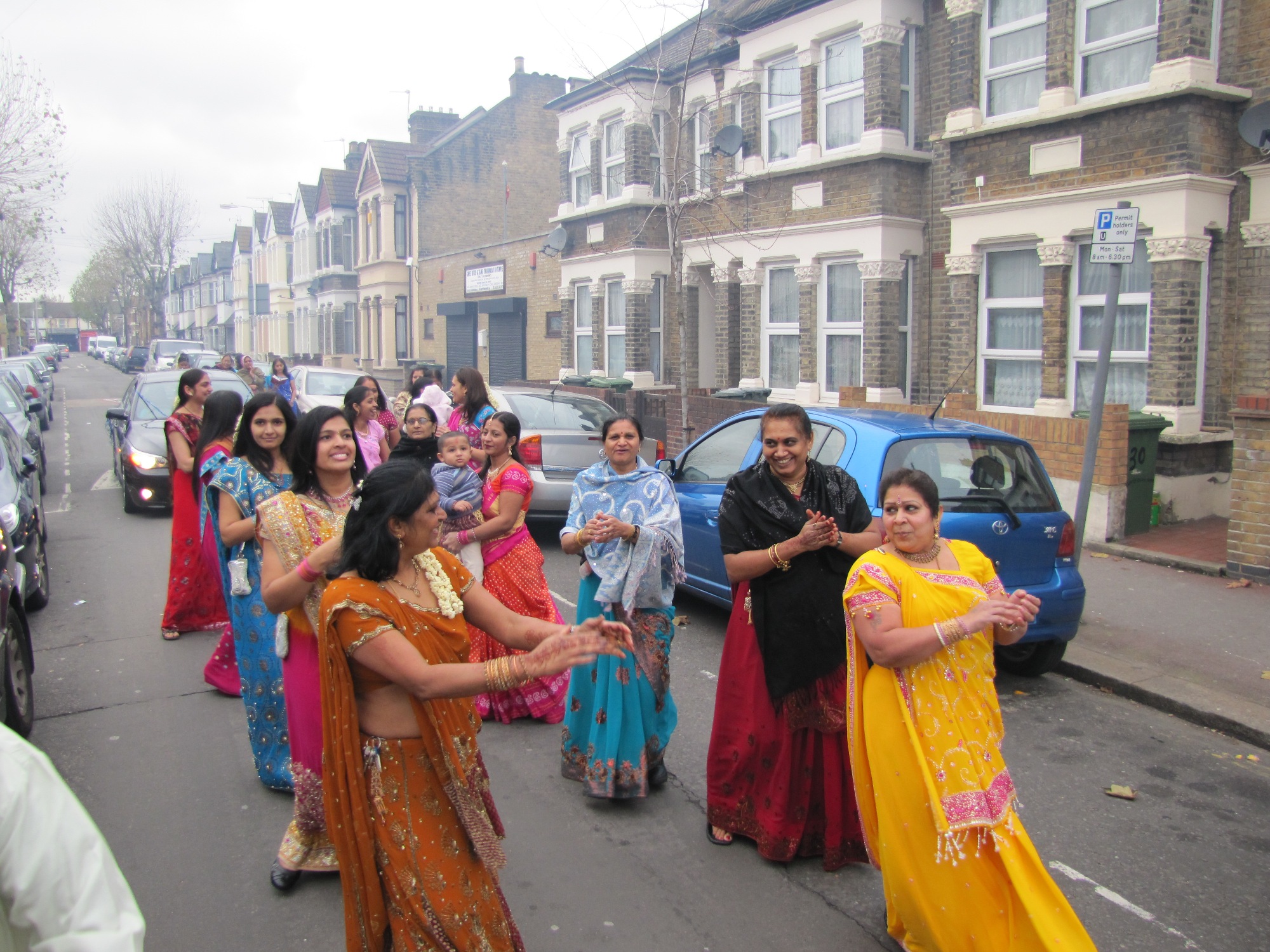 ©1987-2017 SKS Swaminarayan Temple East London