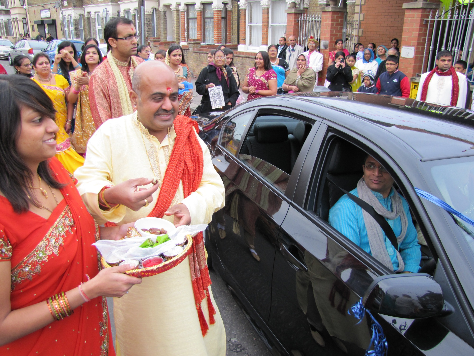 ©1987-2017 SKS Swaminarayan Temple East London