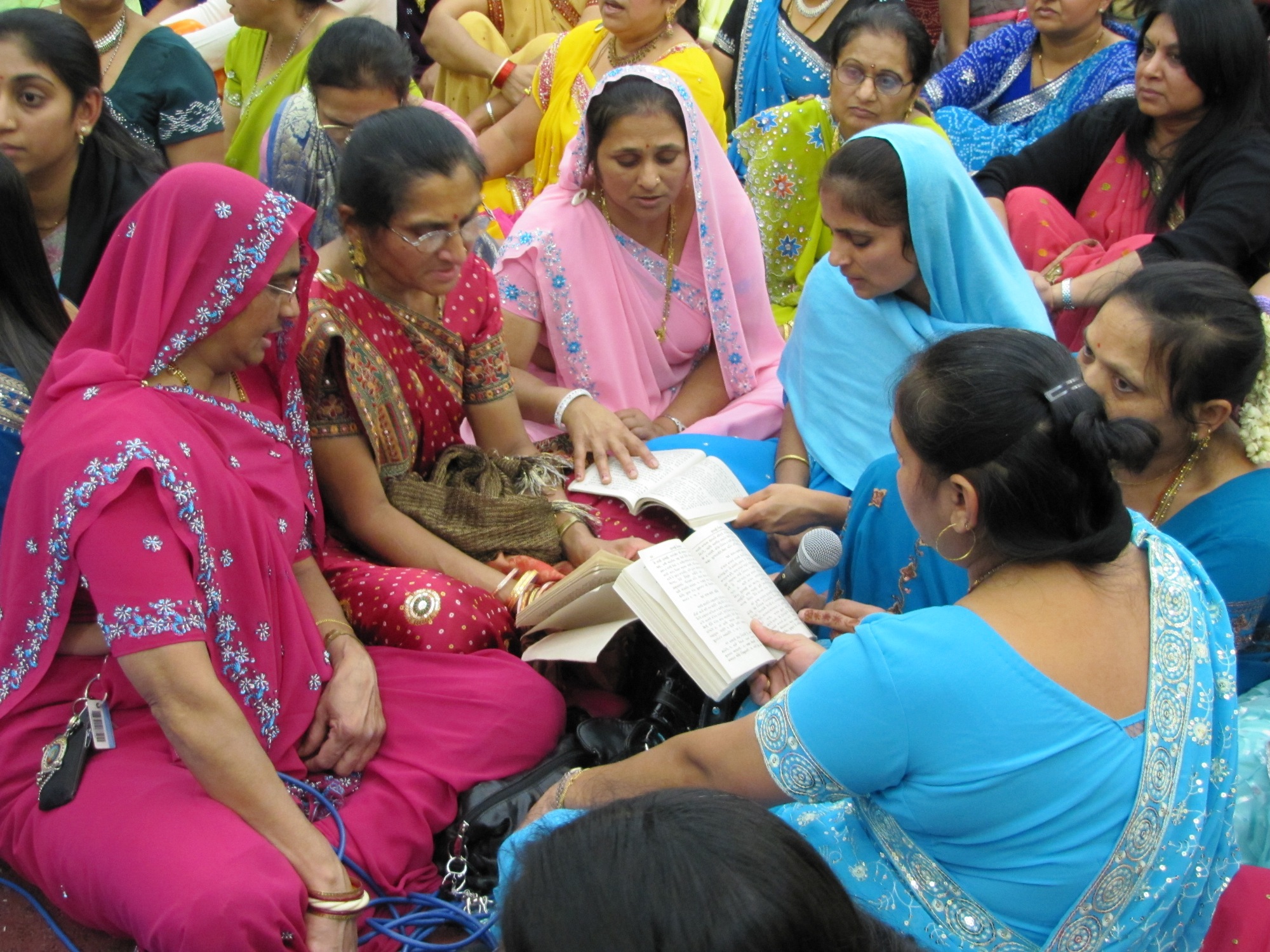 ©1987-2017 SKS Swaminarayan Temple East London