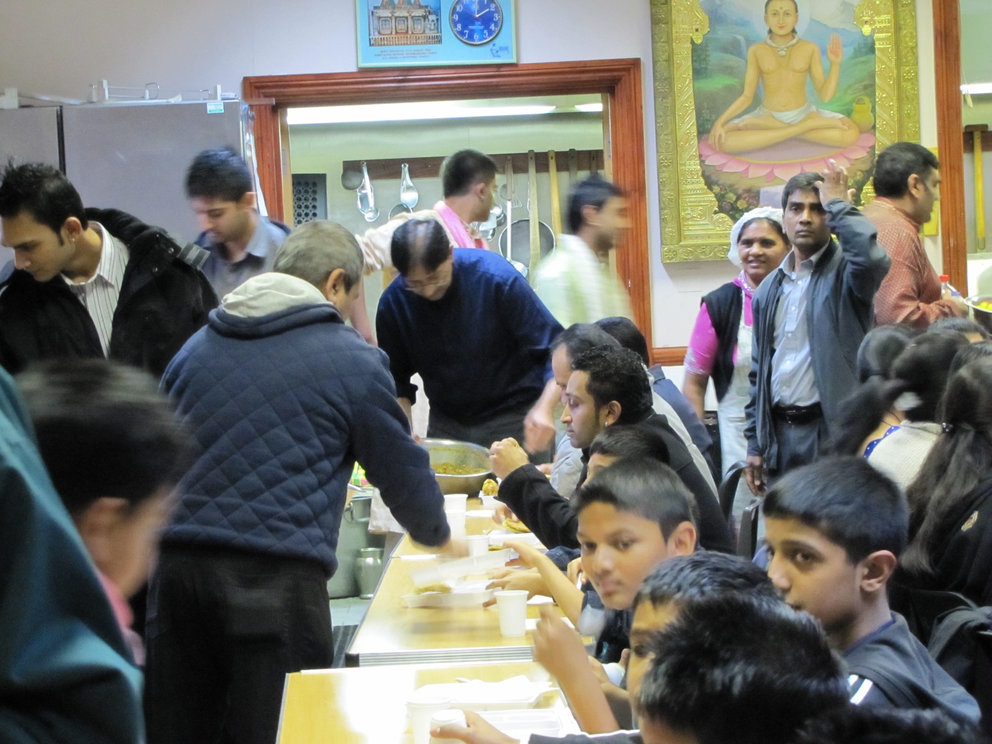 ©1987-2017 SKS Swaminarayan Temple East London