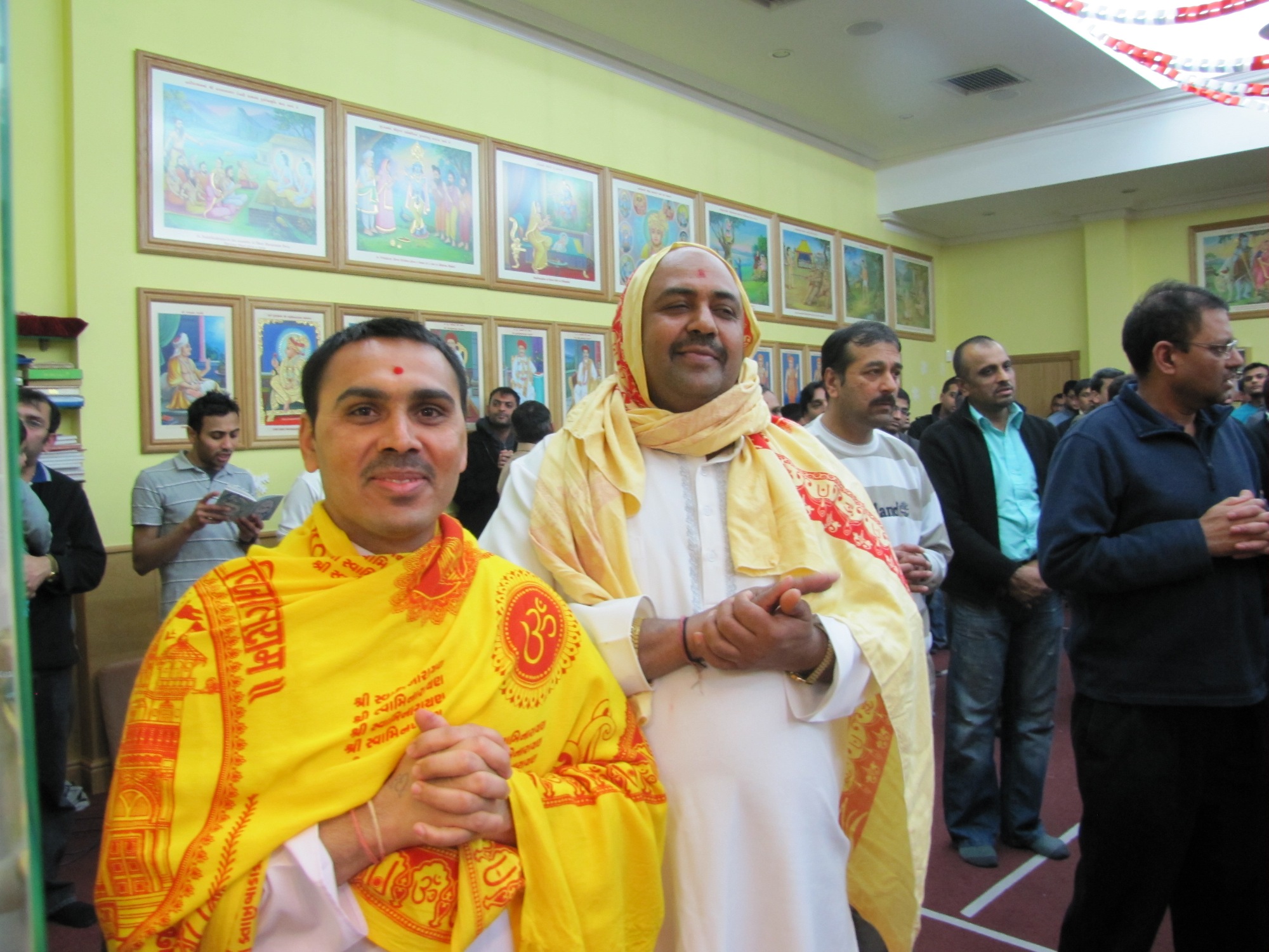 ©1987-2017 SKS Swaminarayan Temple East London