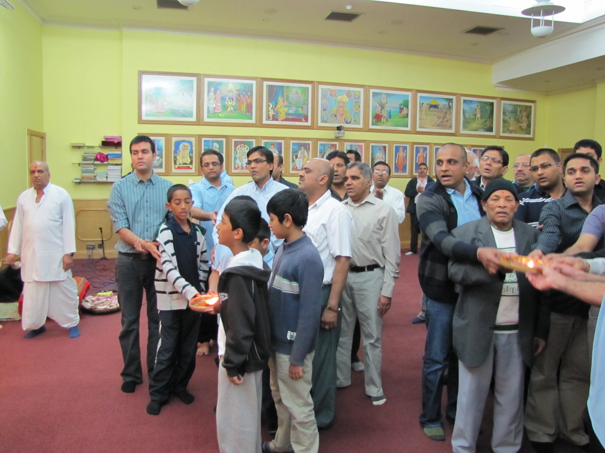 IMG 1955  2000x1500  - ©1987-2017 SKS Swaminarayan Temple East London