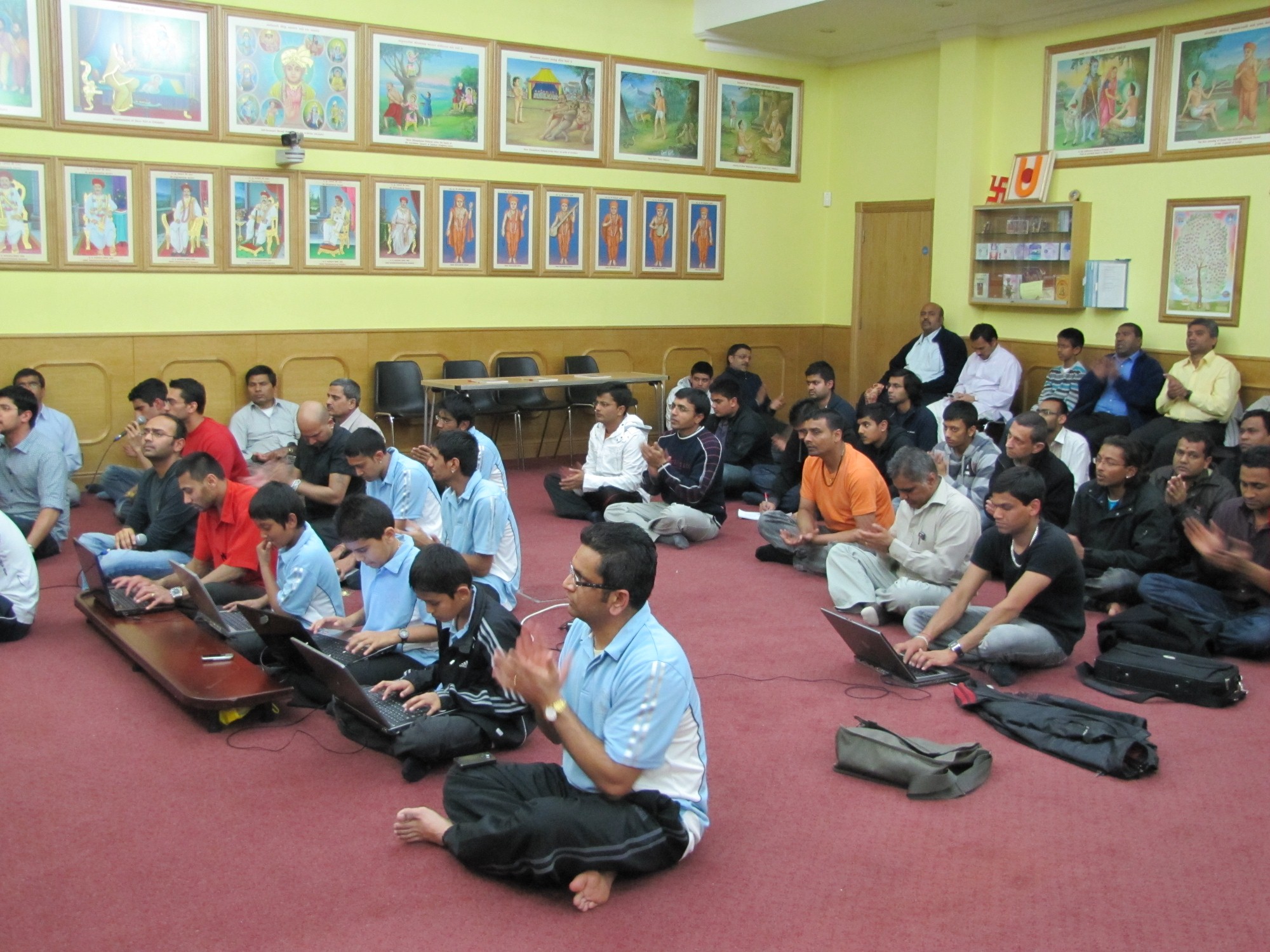 IMG 2045  2000x1500  - ©1987-2017 SKS Swaminarayan Temple East London