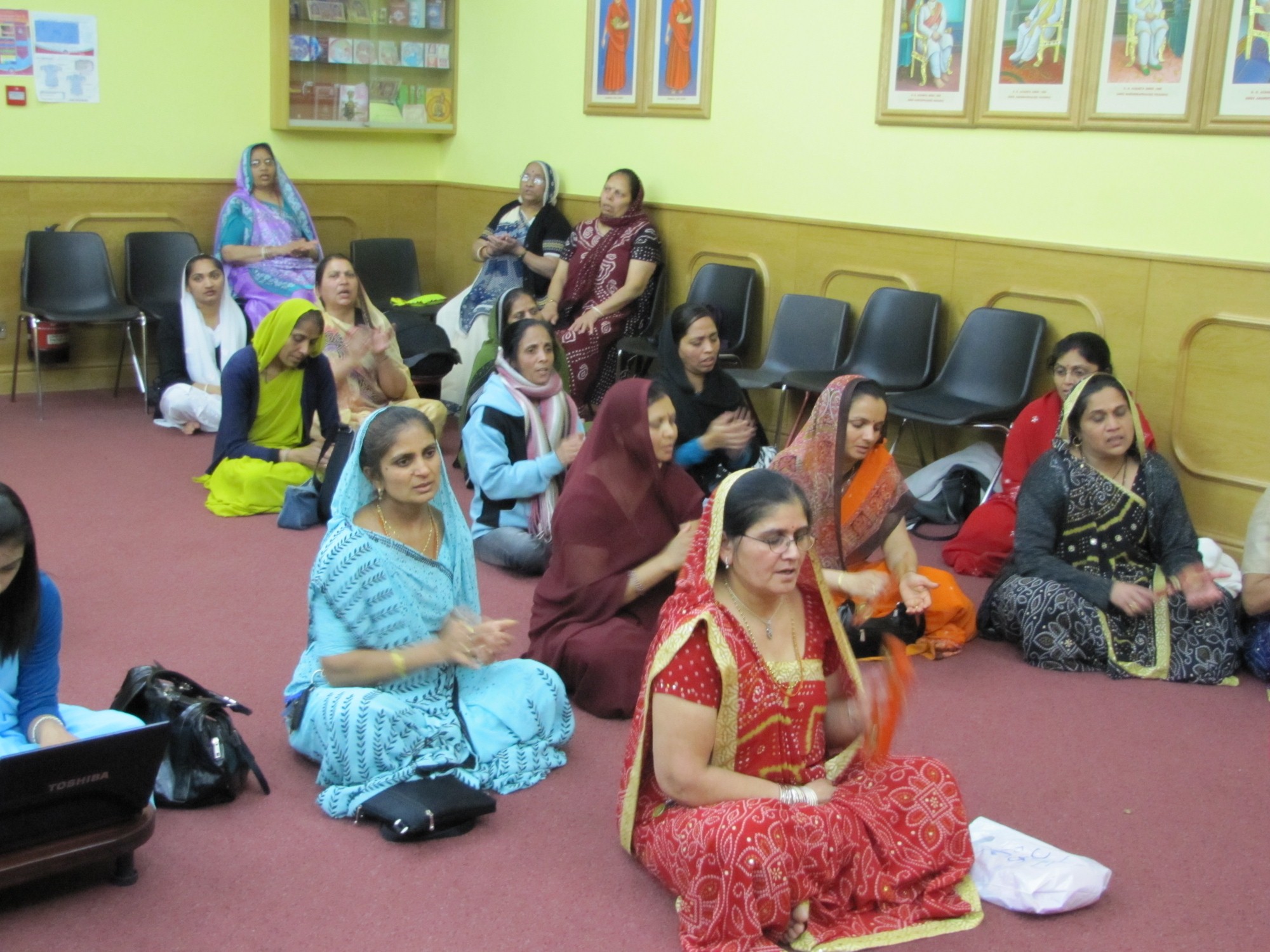 IMG 2073  2000x1500  - ©1987-2017 SKS Swaminarayan Temple East London