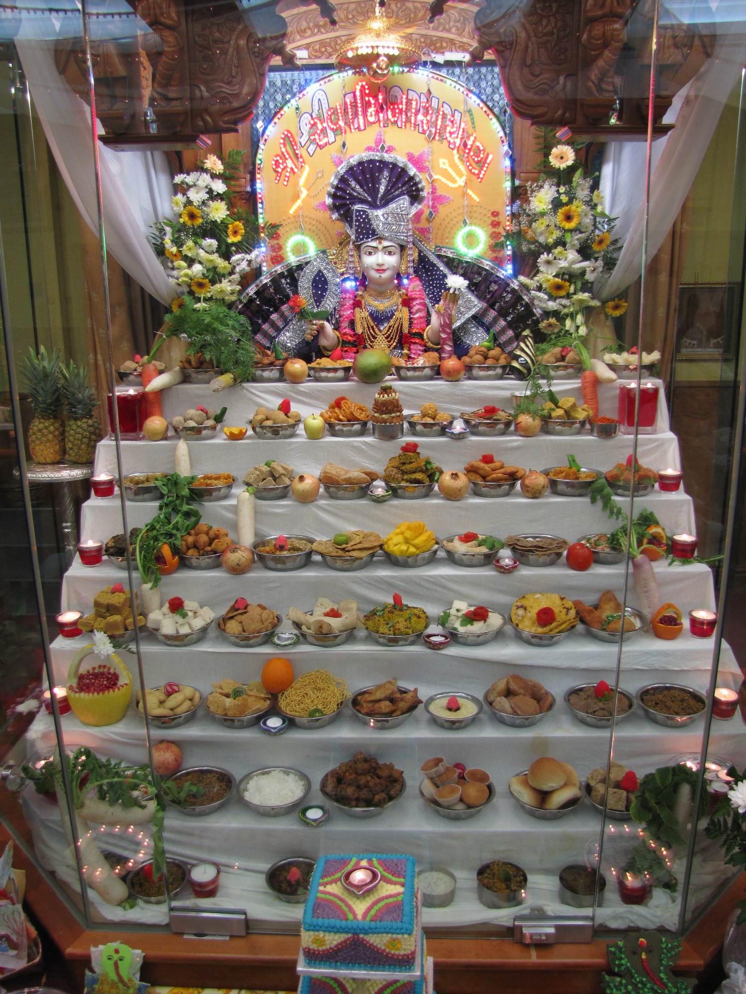 000 - ©1987-2017 SKS Swaminarayan Temple East London