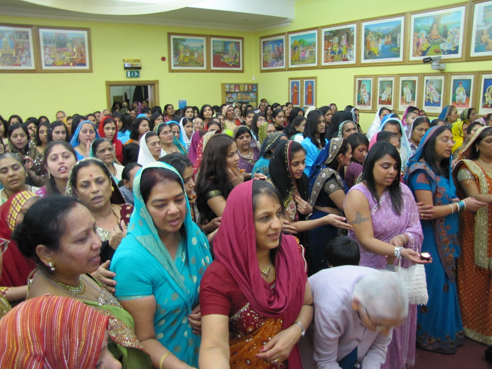 IMG 5513 - ©1987-2017 SKS Swaminarayan Temple East London