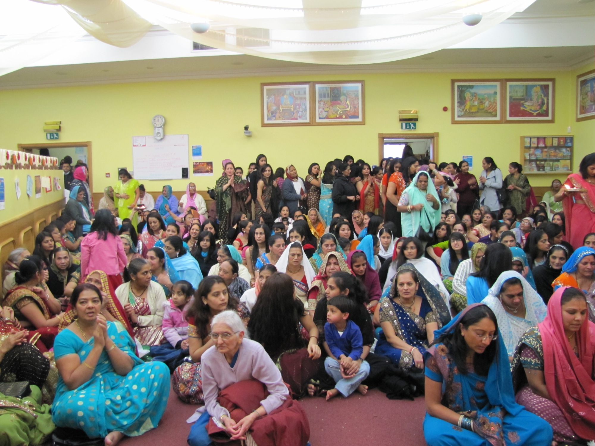 IMG 5532 - ©1987-2017 SKS Swaminarayan Temple East London