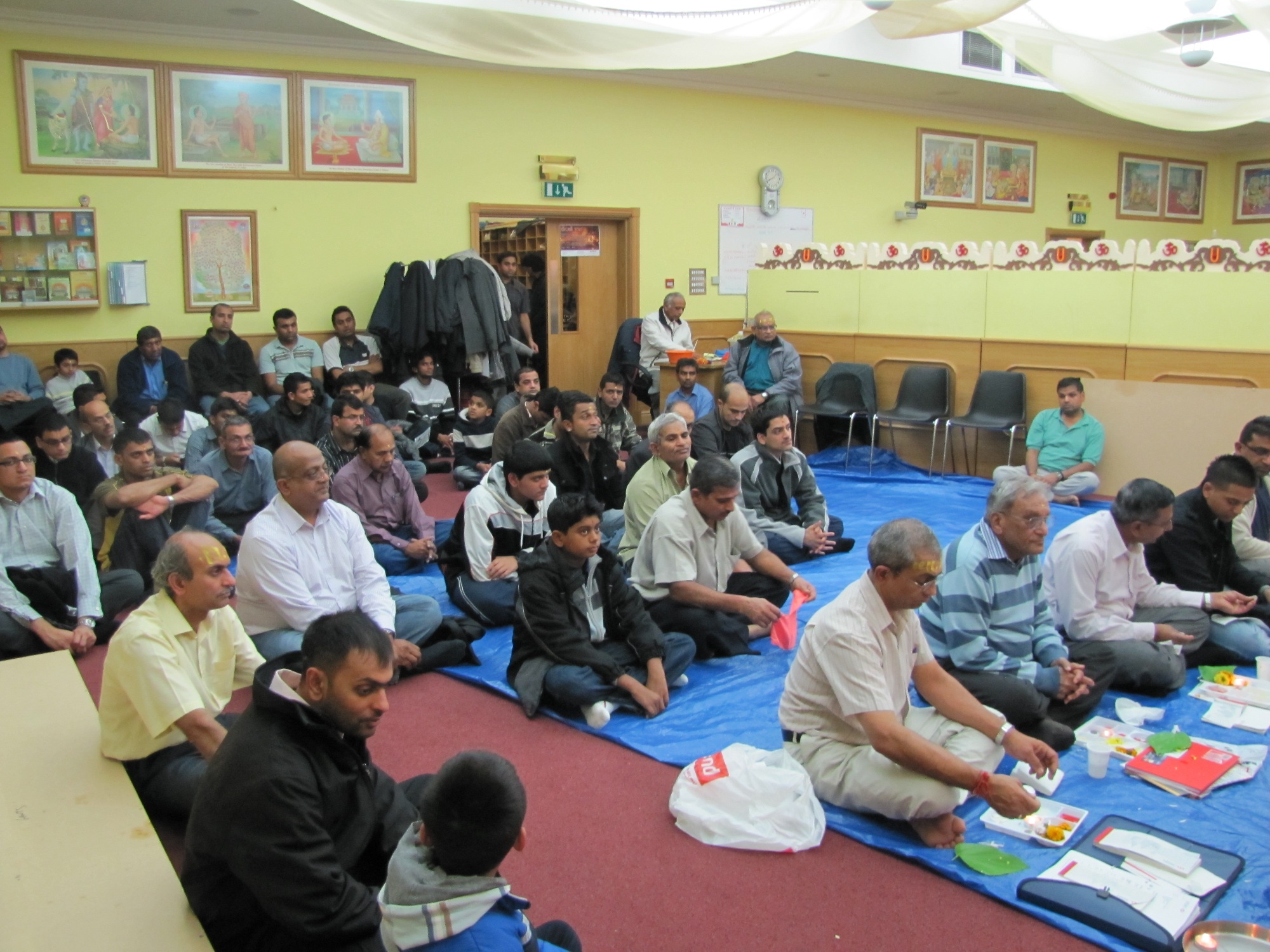 ©1987-2017 SKS Swaminarayan Temple East London