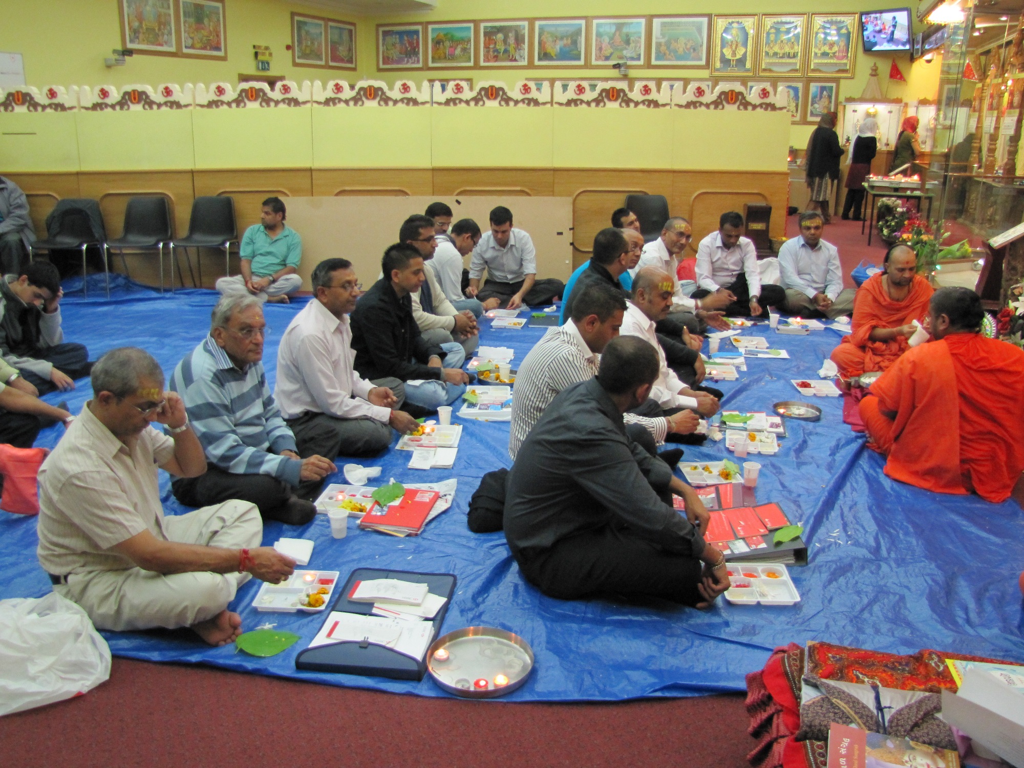 ©1987-2017 SKS Swaminarayan Temple East London