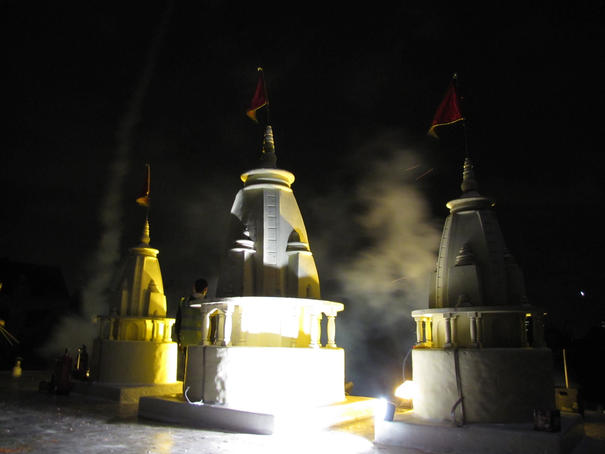 ©1987-2017 SKS Swaminarayan Temple East London
