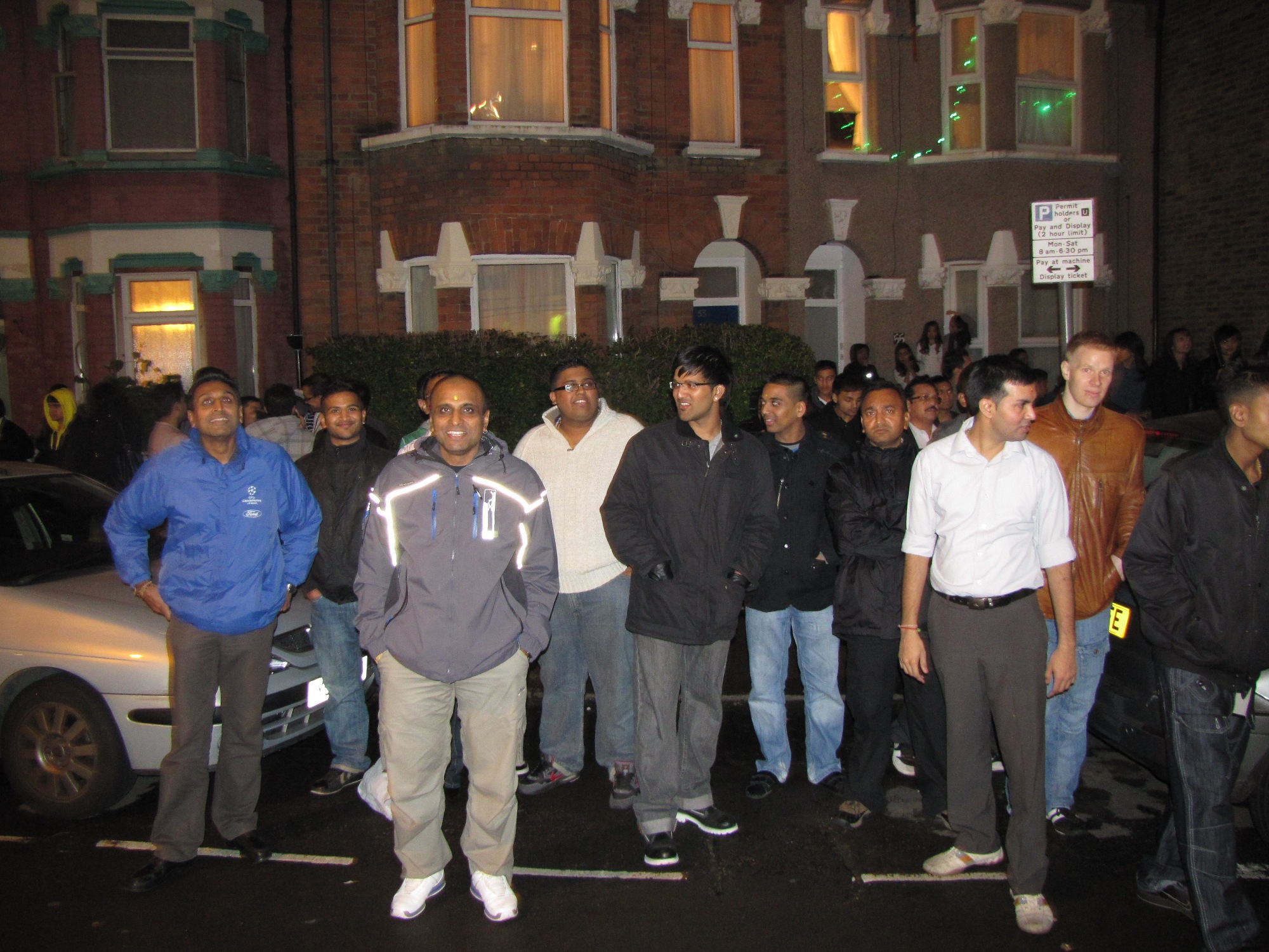 ©1987-2017 SKS Swaminarayan Temple East London