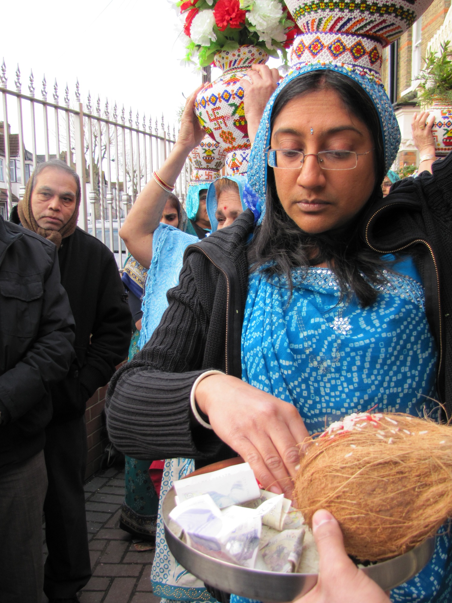 ©1987-2017 SKS Swaminarayan Temple East London
