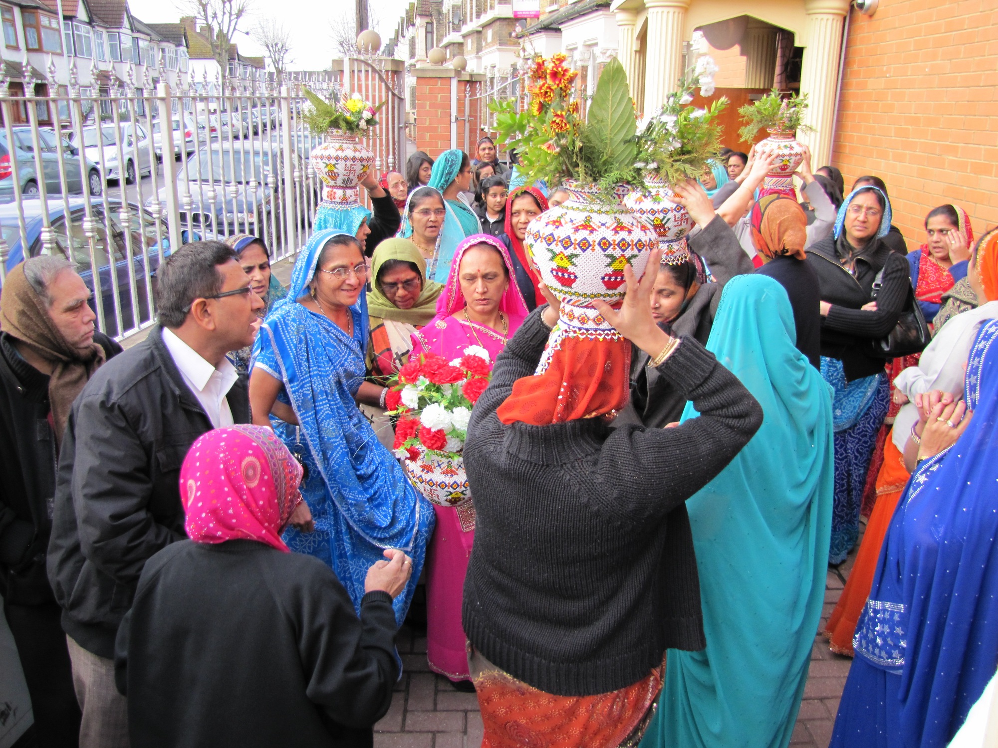 ©1987-2017 SKS Swaminarayan Temple East London