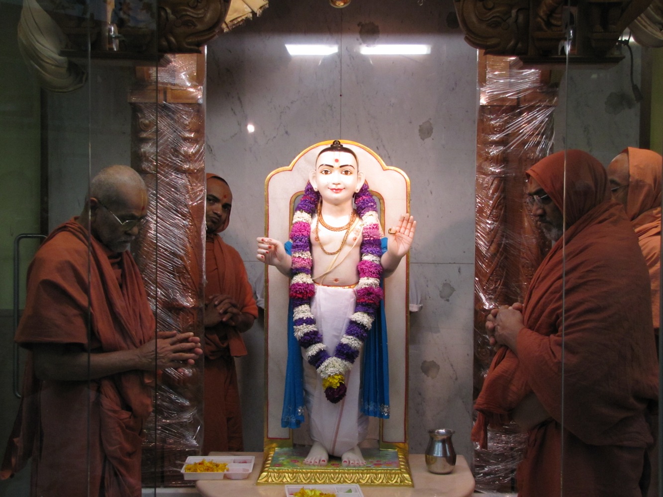 IMG 4235 - ©1987-2017 SKS Swaminarayan Temple East London