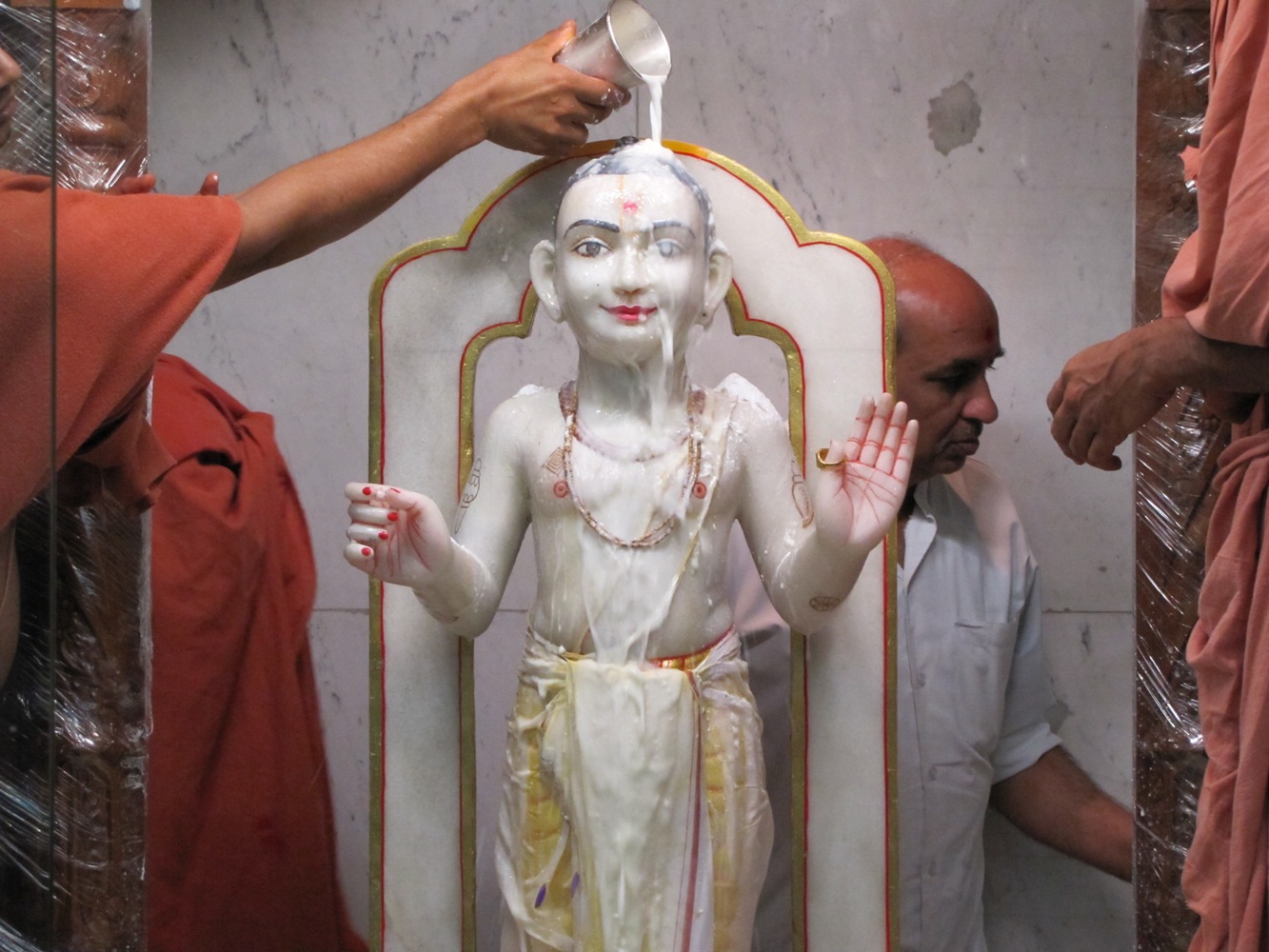 IMG 4318 - ©1987-2017 SKS Swaminarayan Temple East London