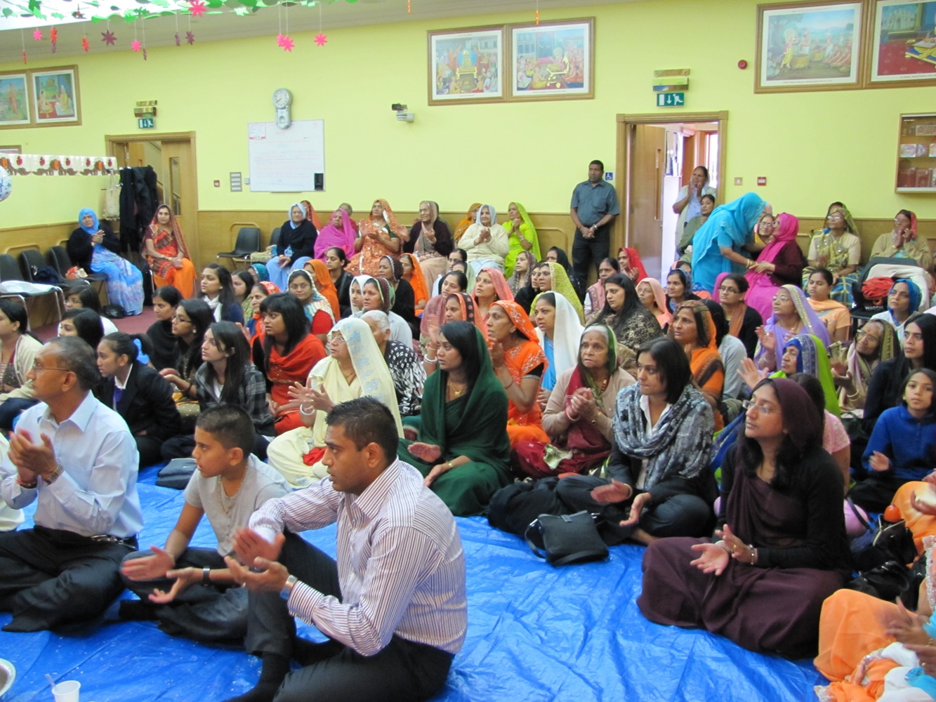 ©1987-2017 SKS Swaminarayan Temple East London