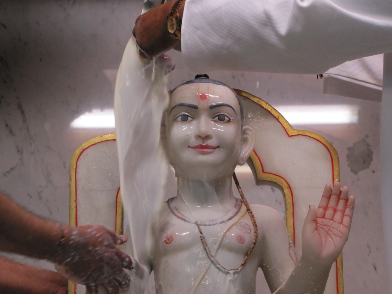 IMG 4377 - ©1987-2017 SKS Swaminarayan Temple East London