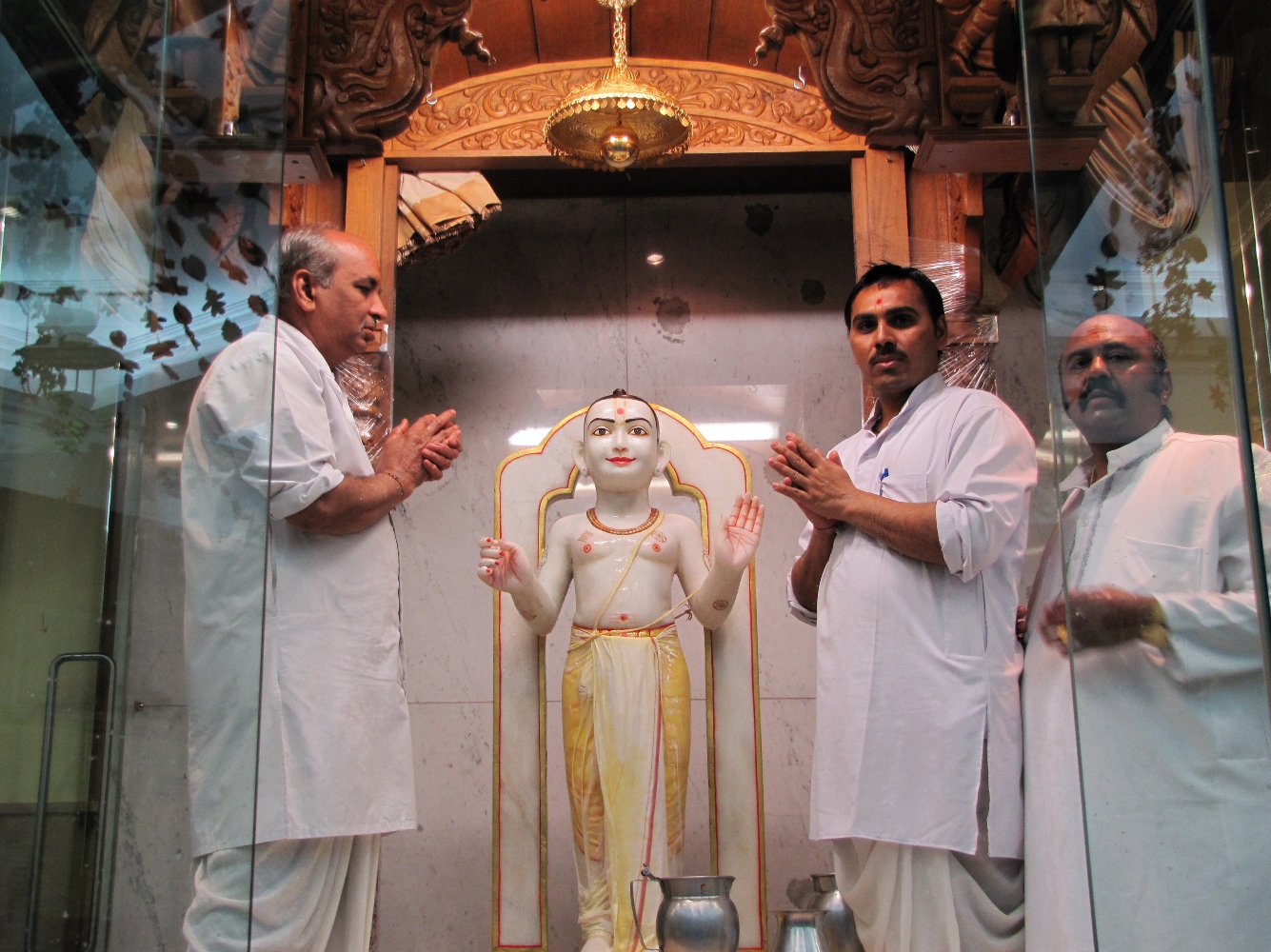 IMG 4385 - ©1987-2017 SKS Swaminarayan Temple East London