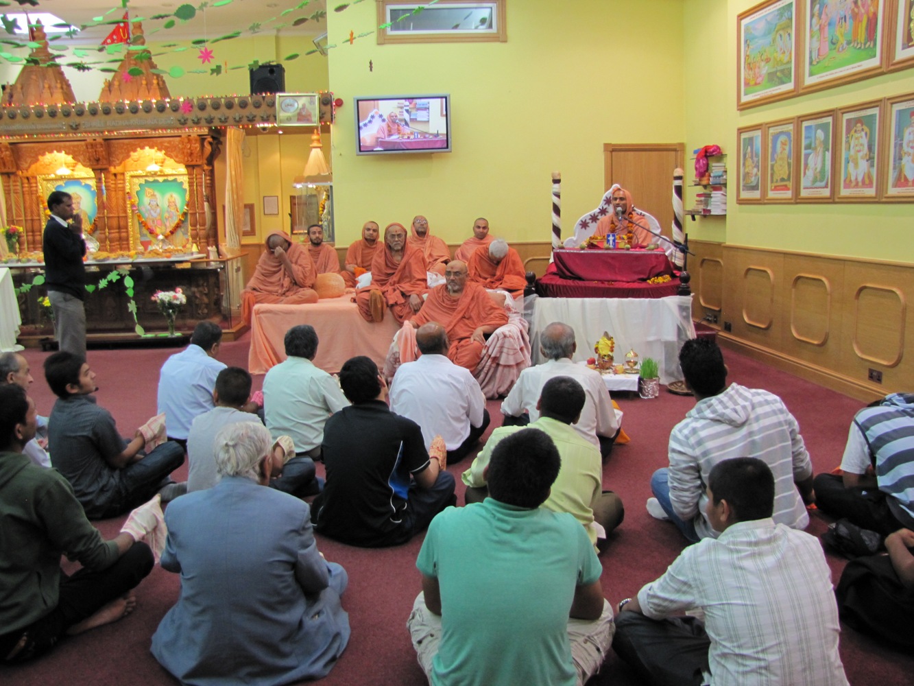 ©1987-2017 SKS Swaminarayan Temple East London