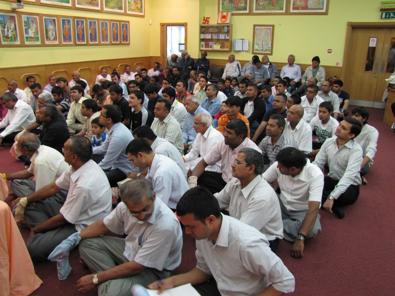 ©1987-2017 SKS Swaminarayan Temple East London