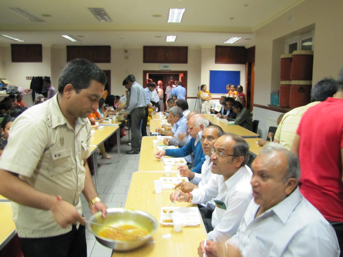 ©1987-2017 SKS Swaminarayan Temple East London