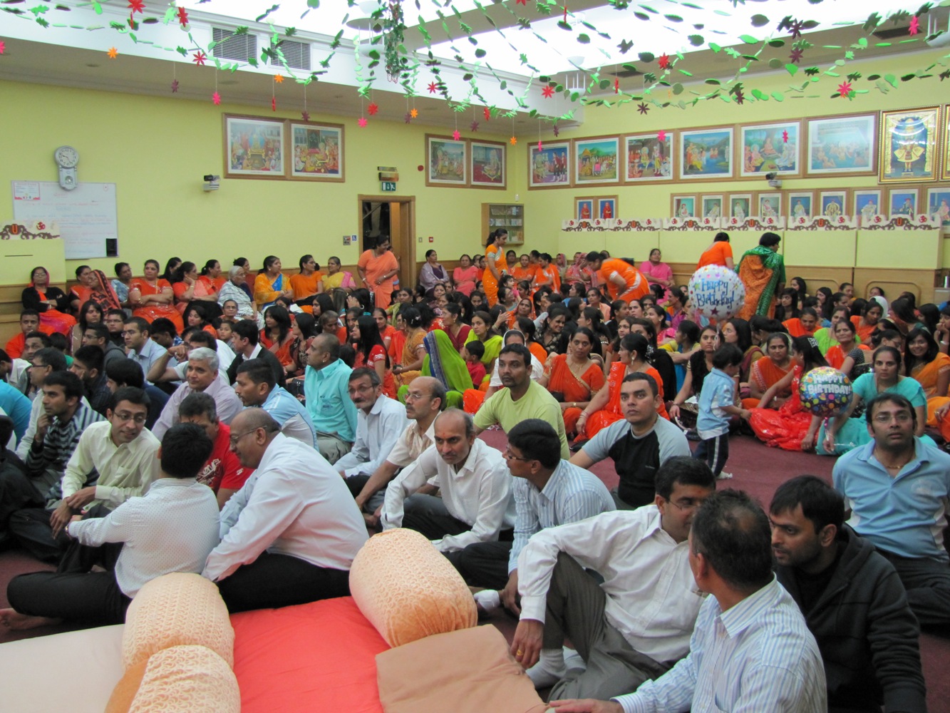 ©1987-2017 SKS Swaminarayan Temple East London