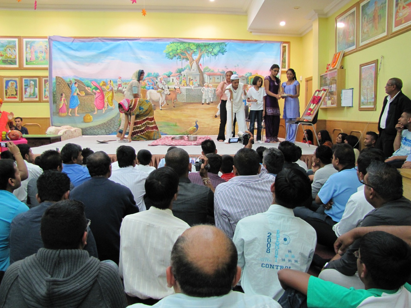 IMG 4545 - ©1987-2017 SKS Swaminarayan Temple East London