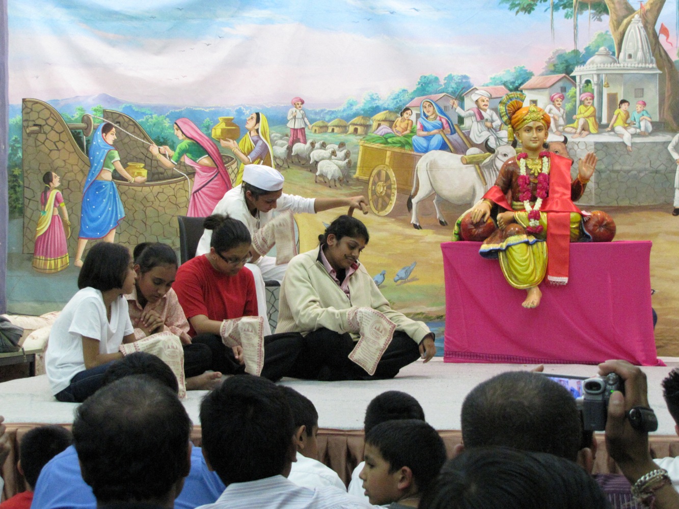 ©1987-2017 SKS Swaminarayan Temple East London