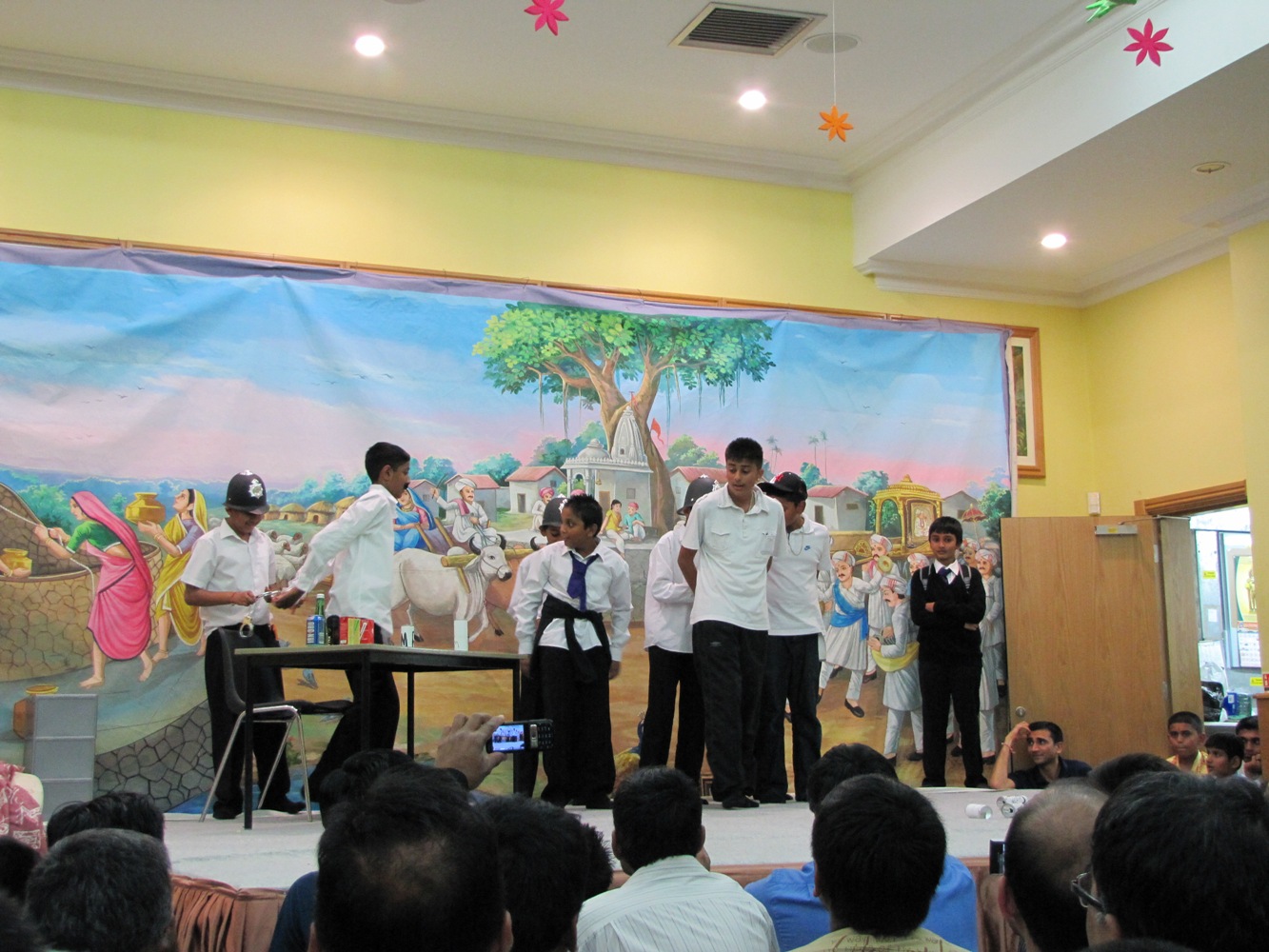 ©1987-2017 SKS Swaminarayan Temple East London