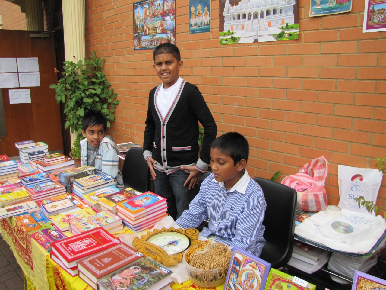 IMG 4924 - ©1987-2017 SKS Swaminarayan Temple East London