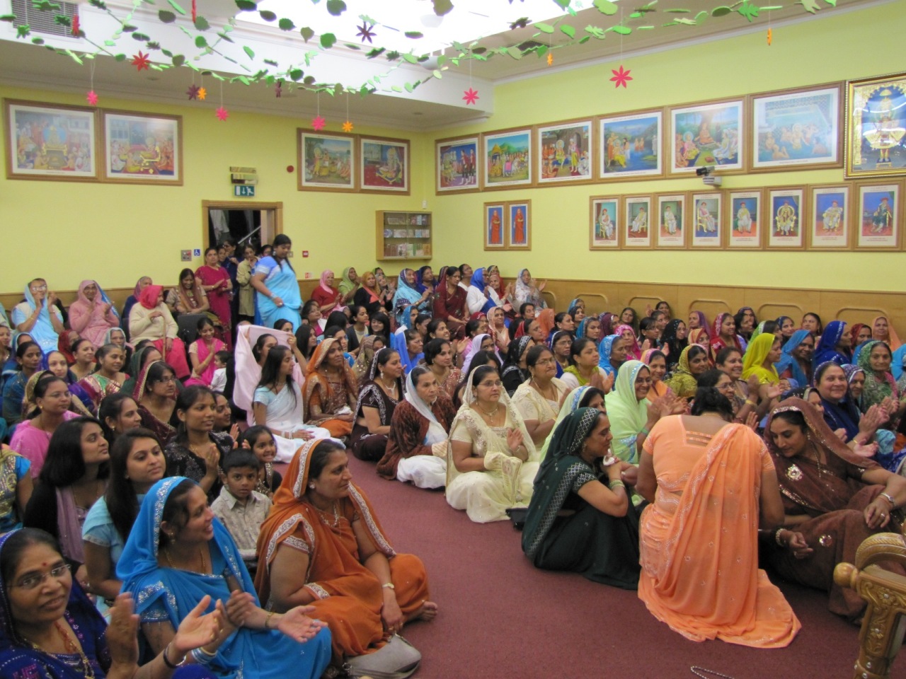 IMG 4933 - ©1987-2017 SKS Swaminarayan Temple East London