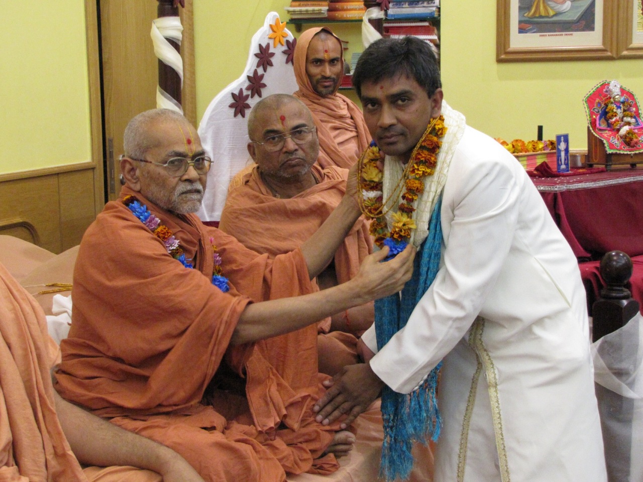 IMG 4977 - ©1987-2017 SKS Swaminarayan Temple East London