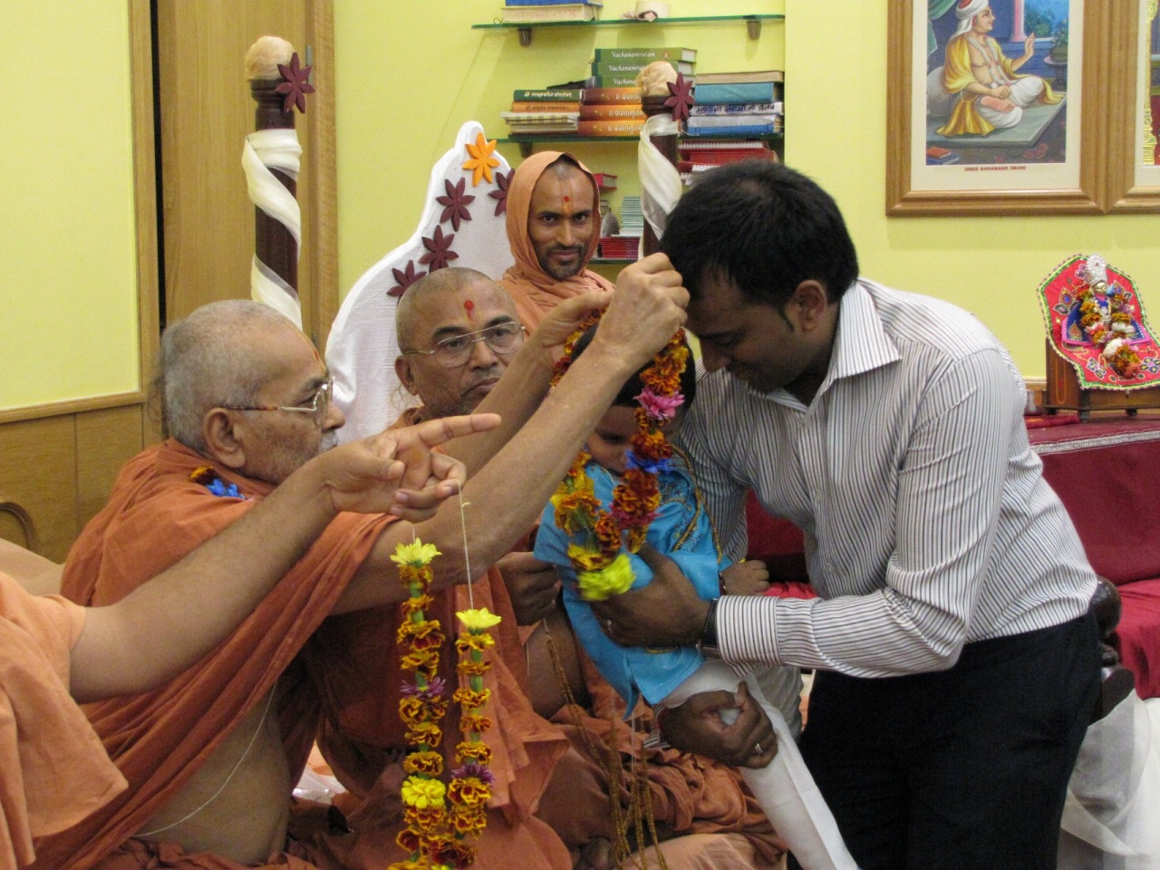 IMG 4984 - ©1987-2017 SKS Swaminarayan Temple East London