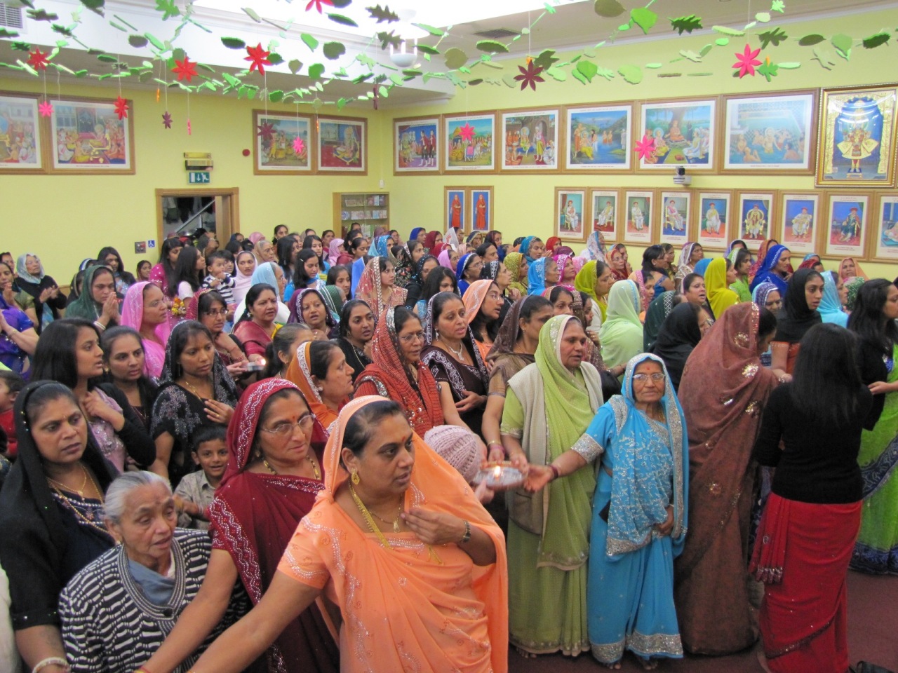 IMG 5032 - ©1987-2017 SKS Swaminarayan Temple East London