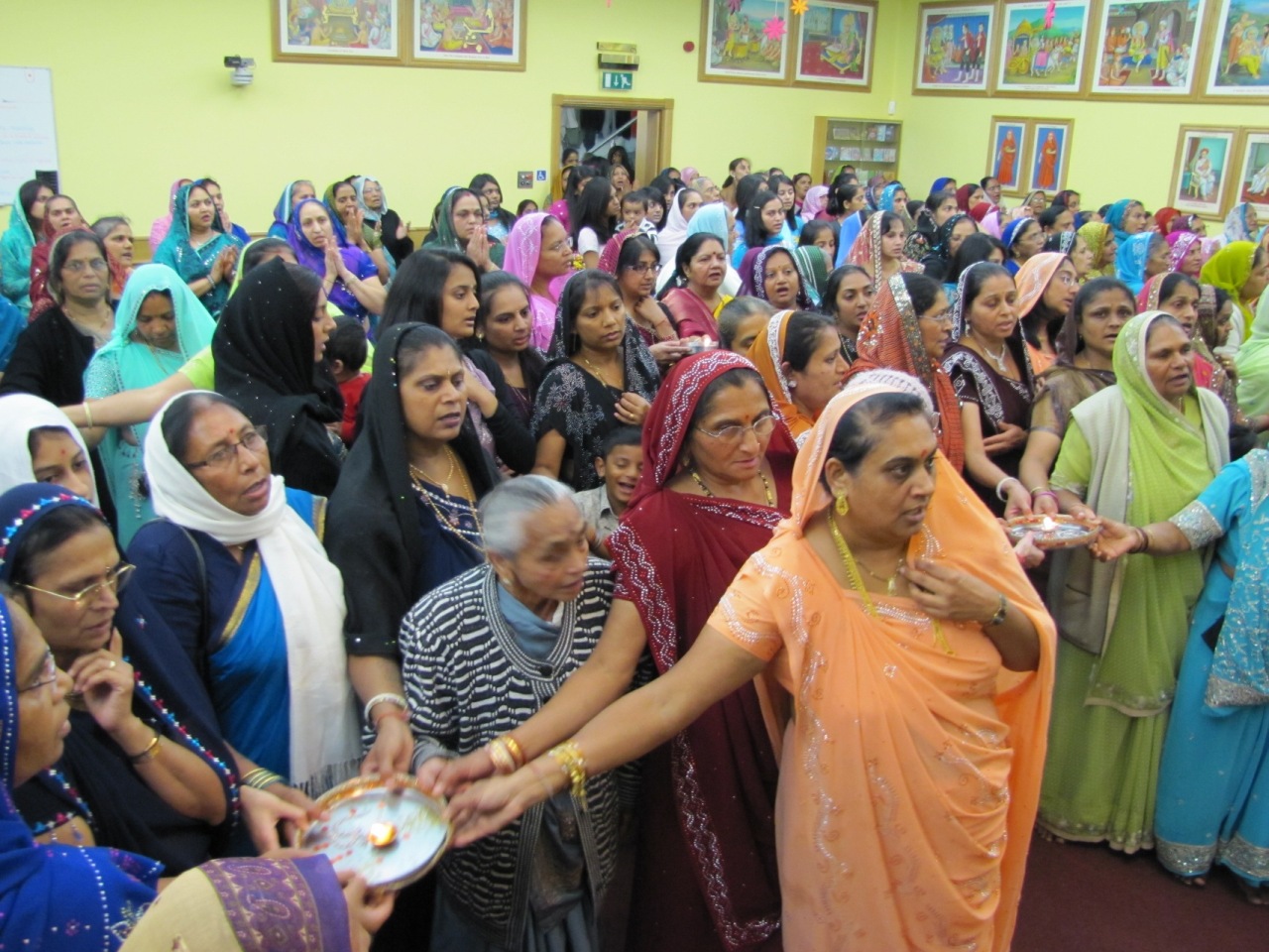 IMG 5033 - ©1987-2017 SKS Swaminarayan Temple East London