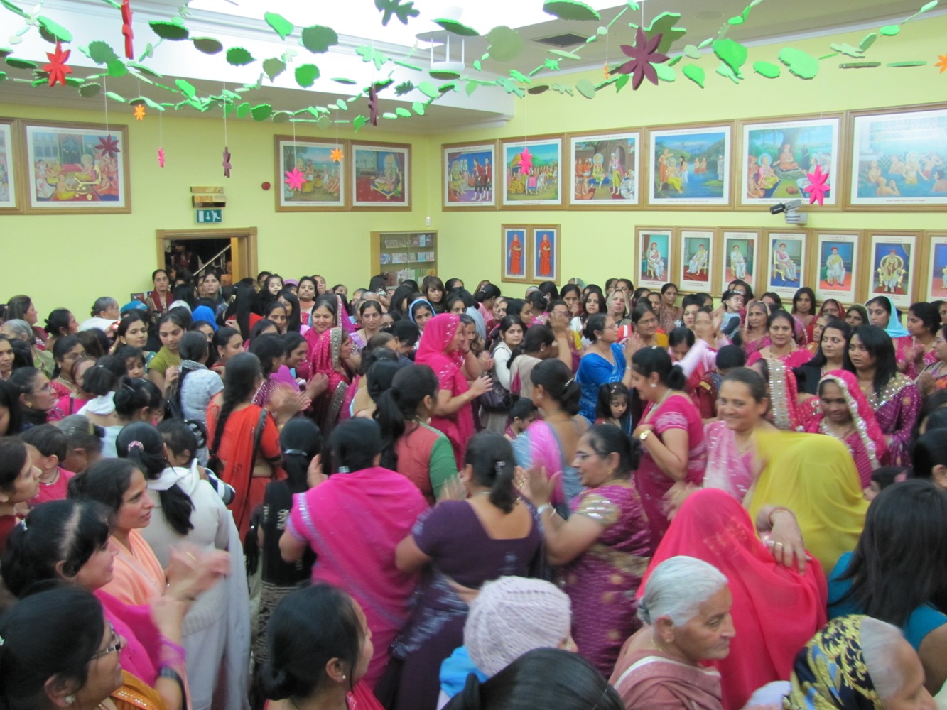IMG 4173 - ©1987-2017 SKS Swaminarayan Temple East London