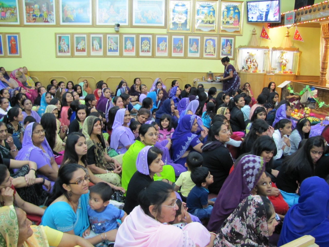 IMG 4820 - ©1987-2017 SKS Swaminarayan Temple East London